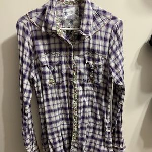 Roar long sleeve button up